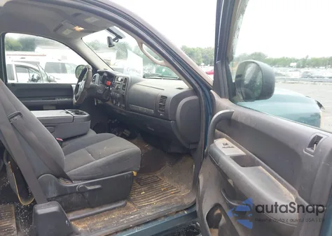 2007 Chevrolet Silverado 1500 Lt1 из США, поврежденный, VIN 1GCEK19007Z515515